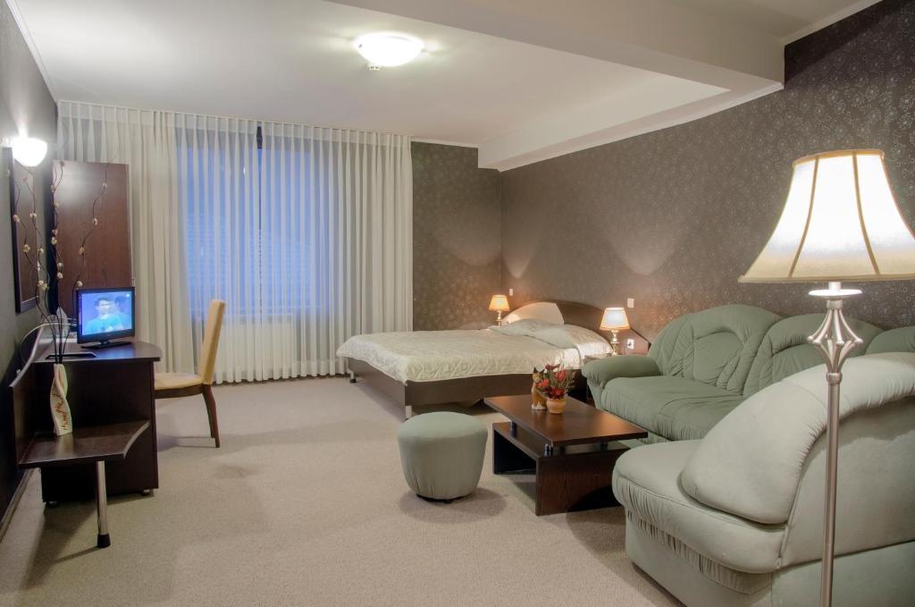 Luxor Hotel スモーリャン 部屋 写真