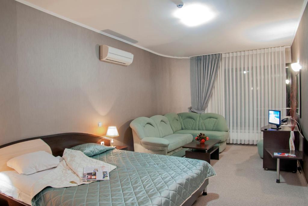 Luxor Hotel スモーリャン 部屋 写真