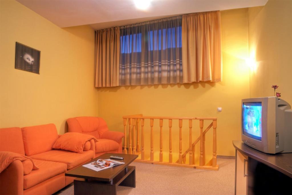 Luxor Hotel スモーリャン 部屋 写真